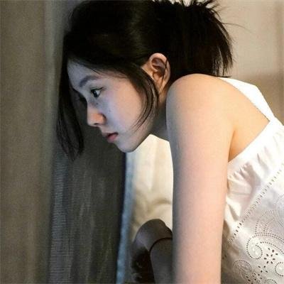 出墙花